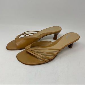 White Mountain Women Camel Upper Leather Heels Size 9